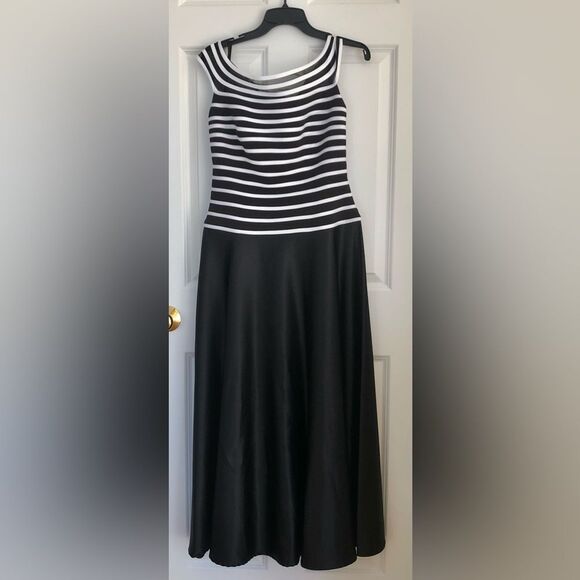 R&M RICHADS WOMEN'S EVENING DRESS SIZE 8 SATIN BLACK/WHITE HIDDEN ZIP BACK BOAT - Picture 1 of 15